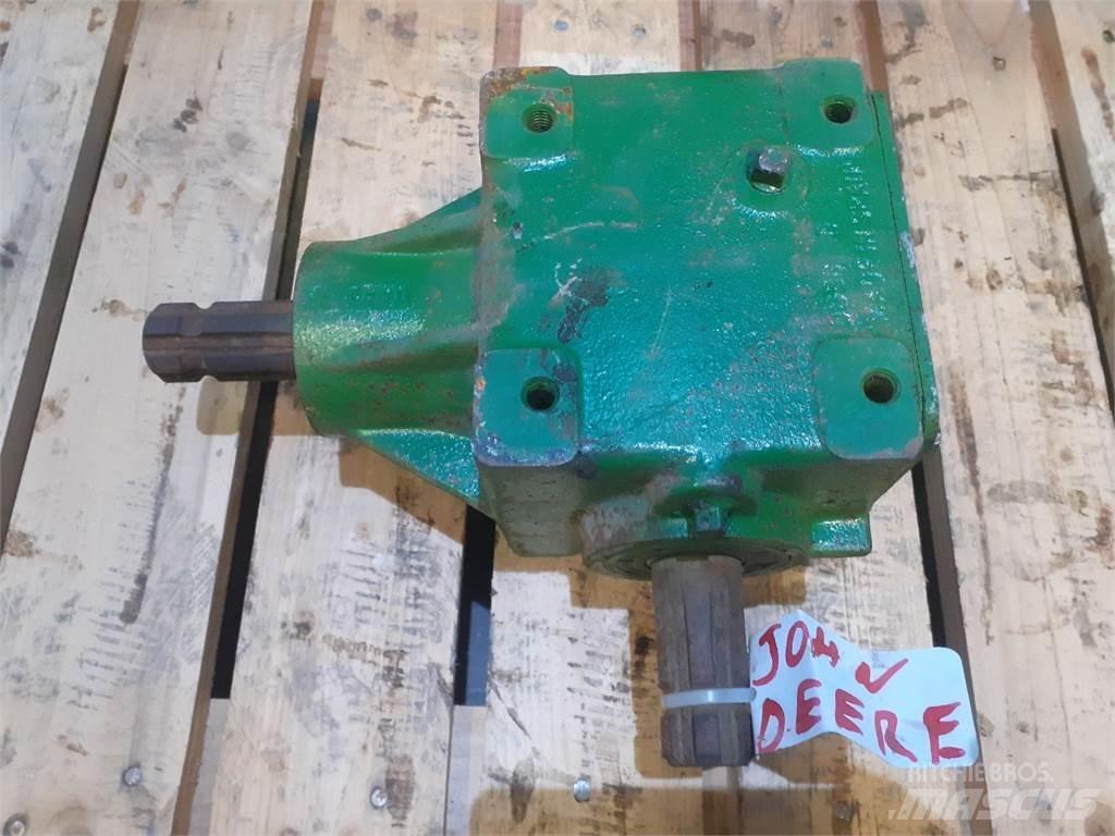 John Deere 550 트랜스미션