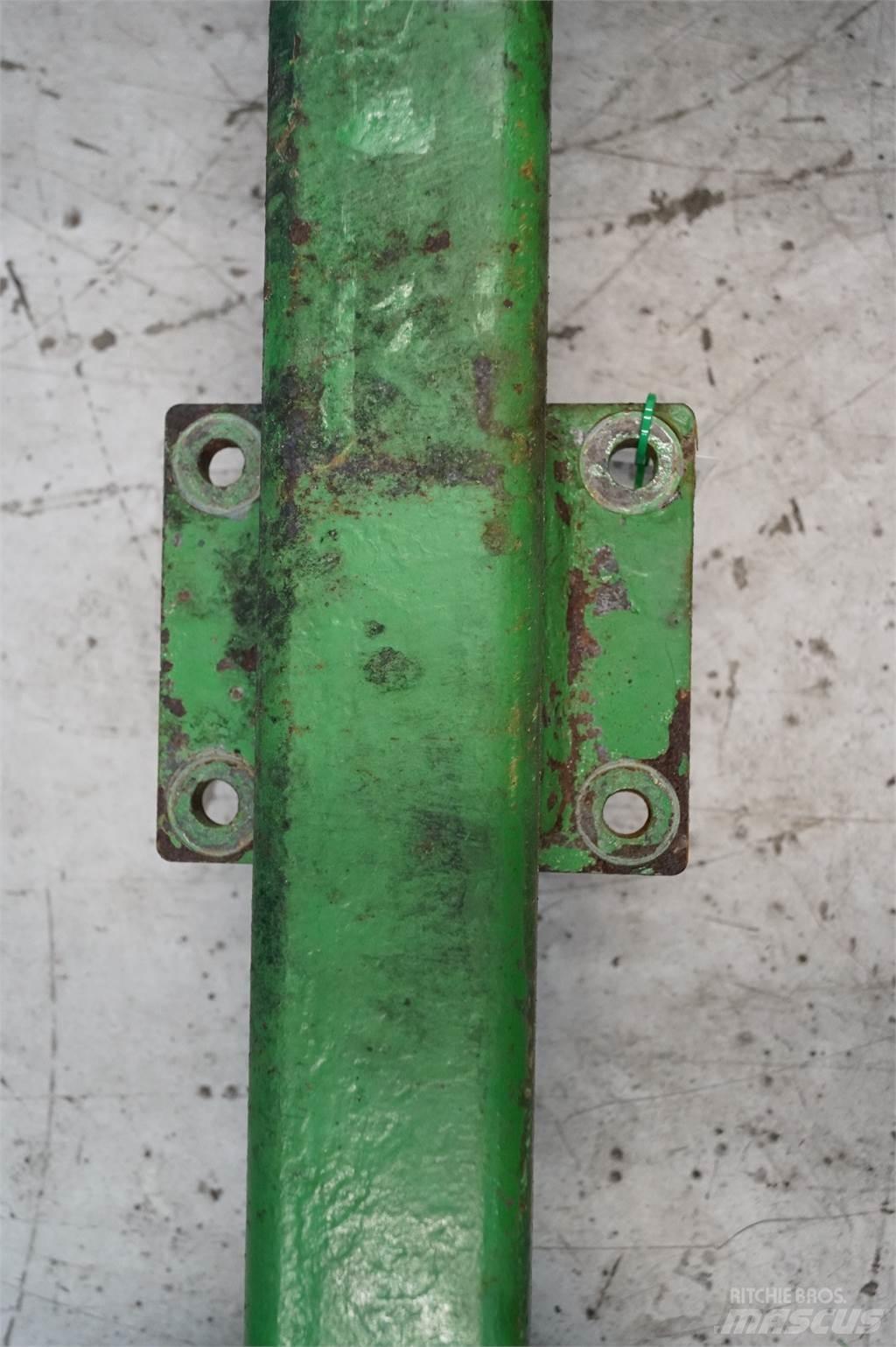 John Deere 592 차축