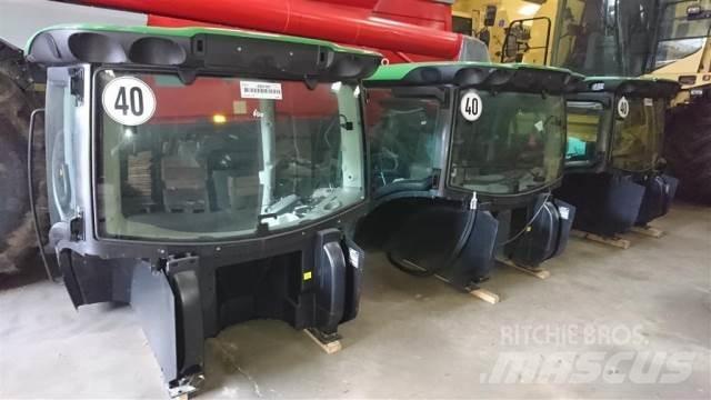 John Deere 6155 캐빈 및 인테리어