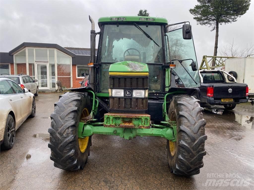 John Deere 6300 트랙터