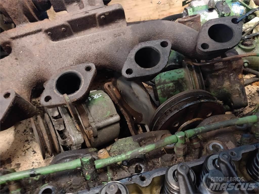 John Deere 6359T 엔진