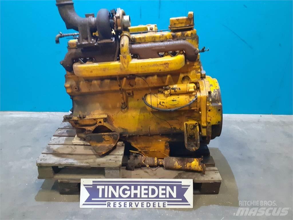 John Deere 644B 엔진