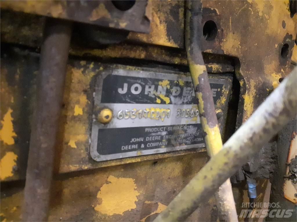 John Deere 644B 엔진