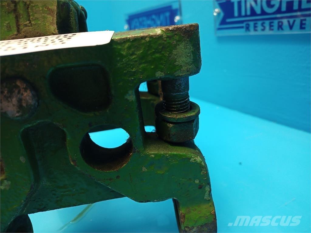 John Deere 710 기타 트랙터 부속품