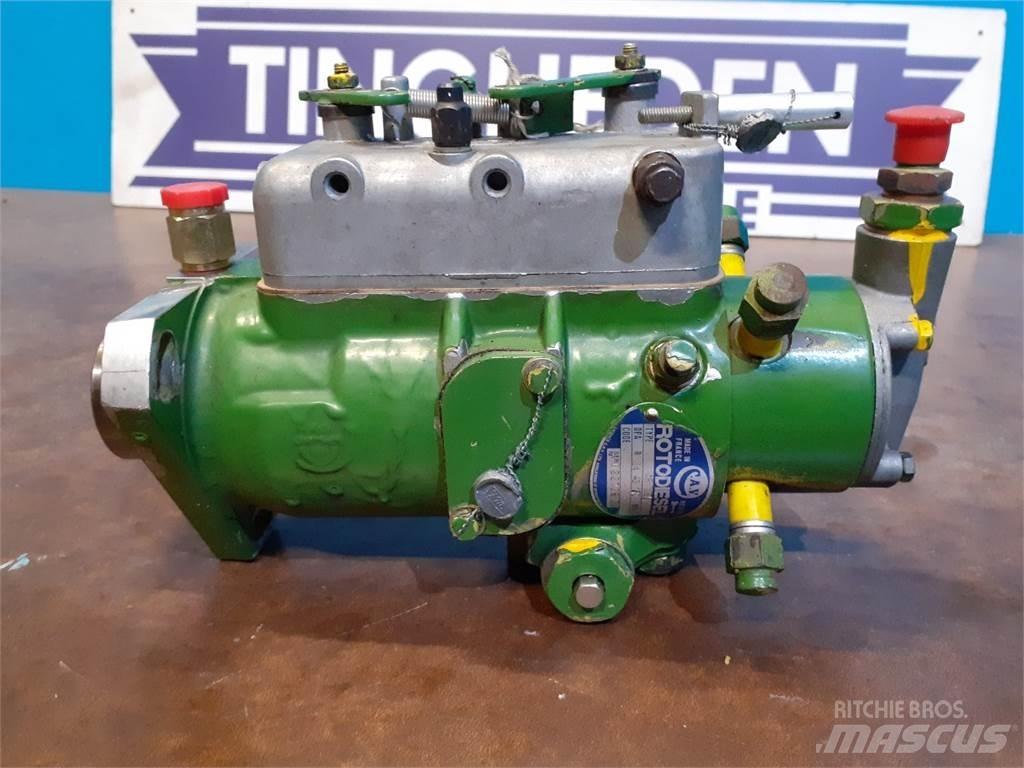 John Deere 935 엔진
