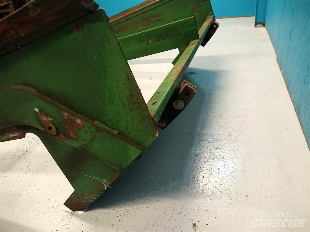 John Deere 9540 모래(염화칼슘) 살포기