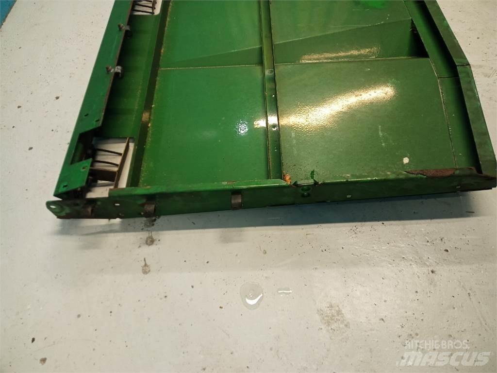 John Deere 9540 모래(염화칼슘) 살포기