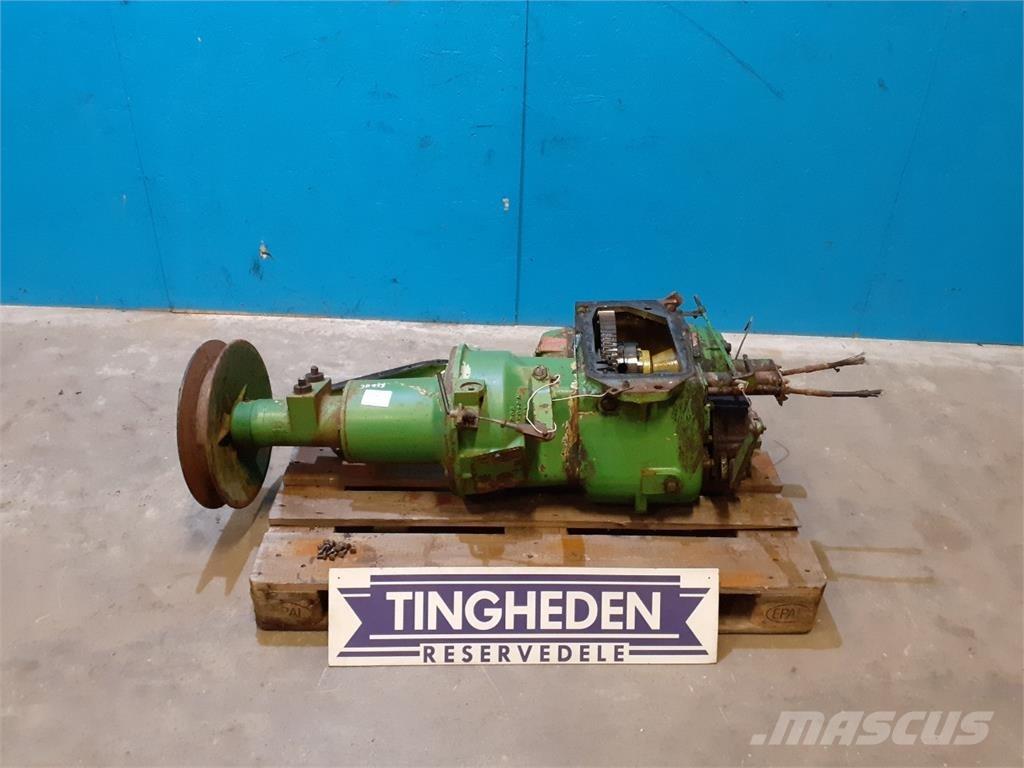 John Deere 955 트랜스미션