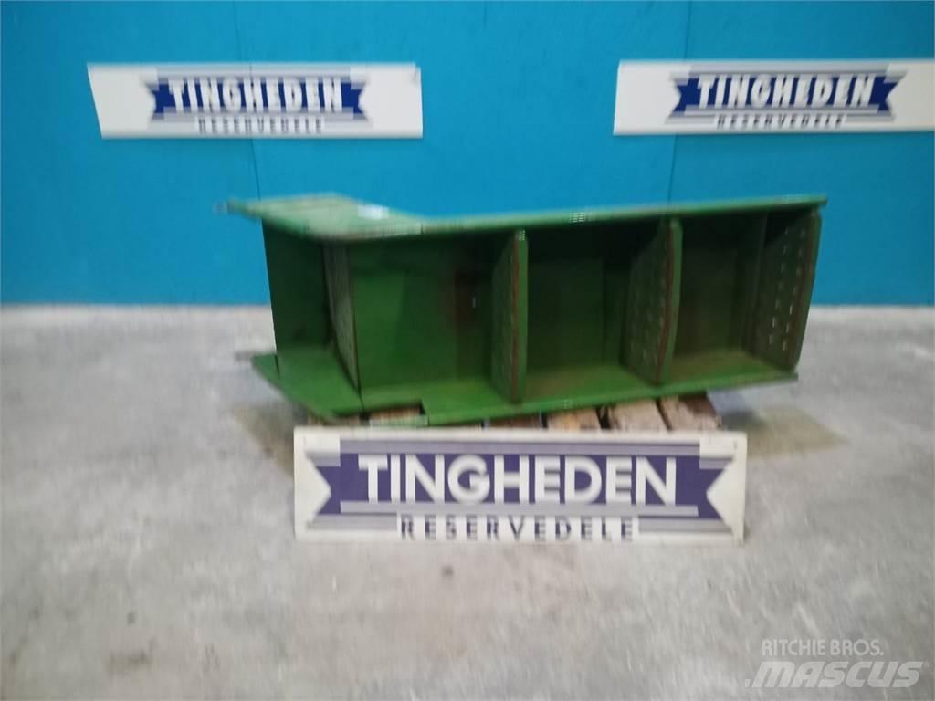 John Deere 955 캐빈 및 인테리어