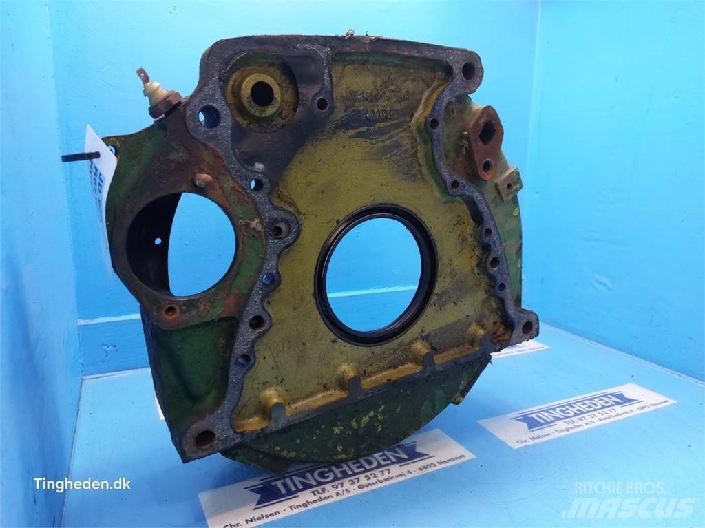 John Deere 955 엔진