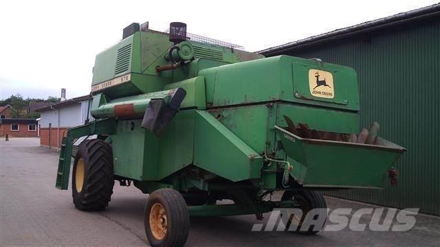 John Deere 975 콤바인 수확기