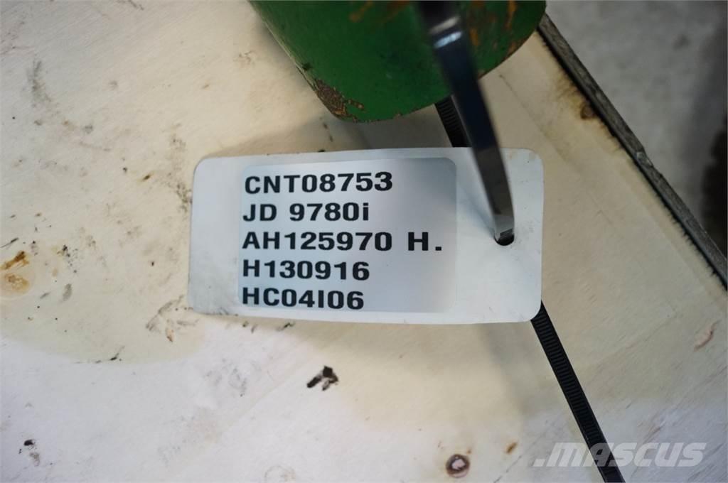 John Deere 9780 모래(염화칼슘) 살포기