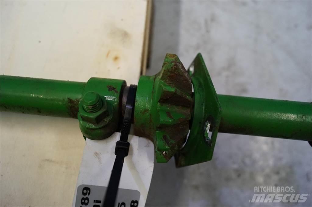 John Deere 9780 모래(염화칼슘) 살포기