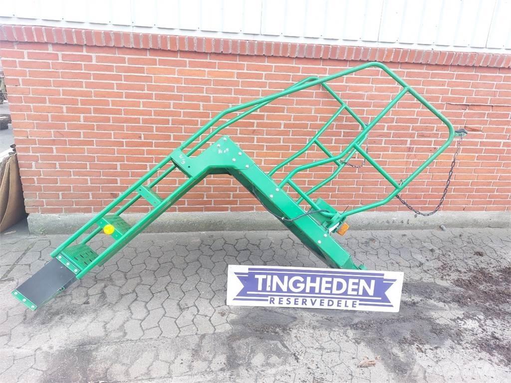 John Deere 9880 캐빈 및 인테리어