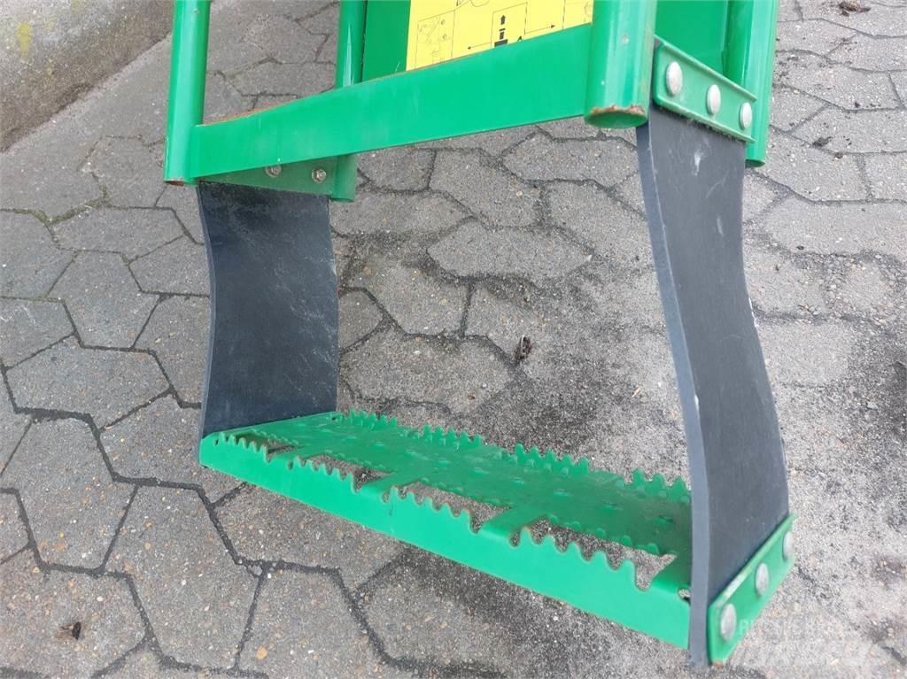 John Deere 9880 캐빈 및 인테리어