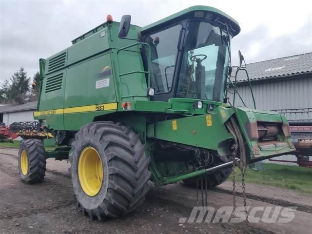 John Deere CTS 콤바인 수확기