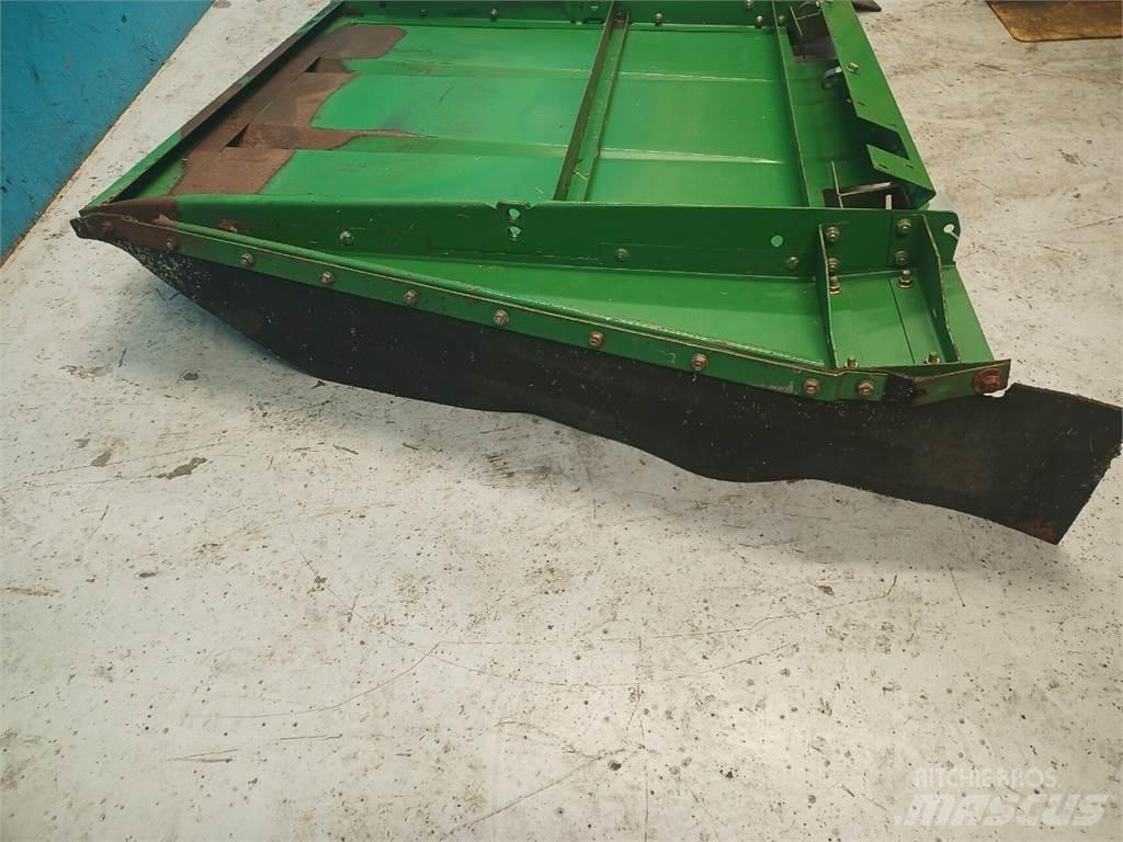 John Deere CTS 모래(염화칼슘) 살포기