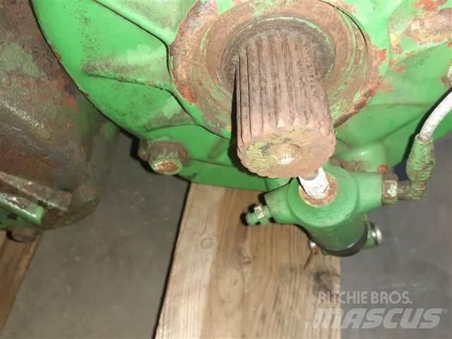 John Deere JD955 트랜스미션