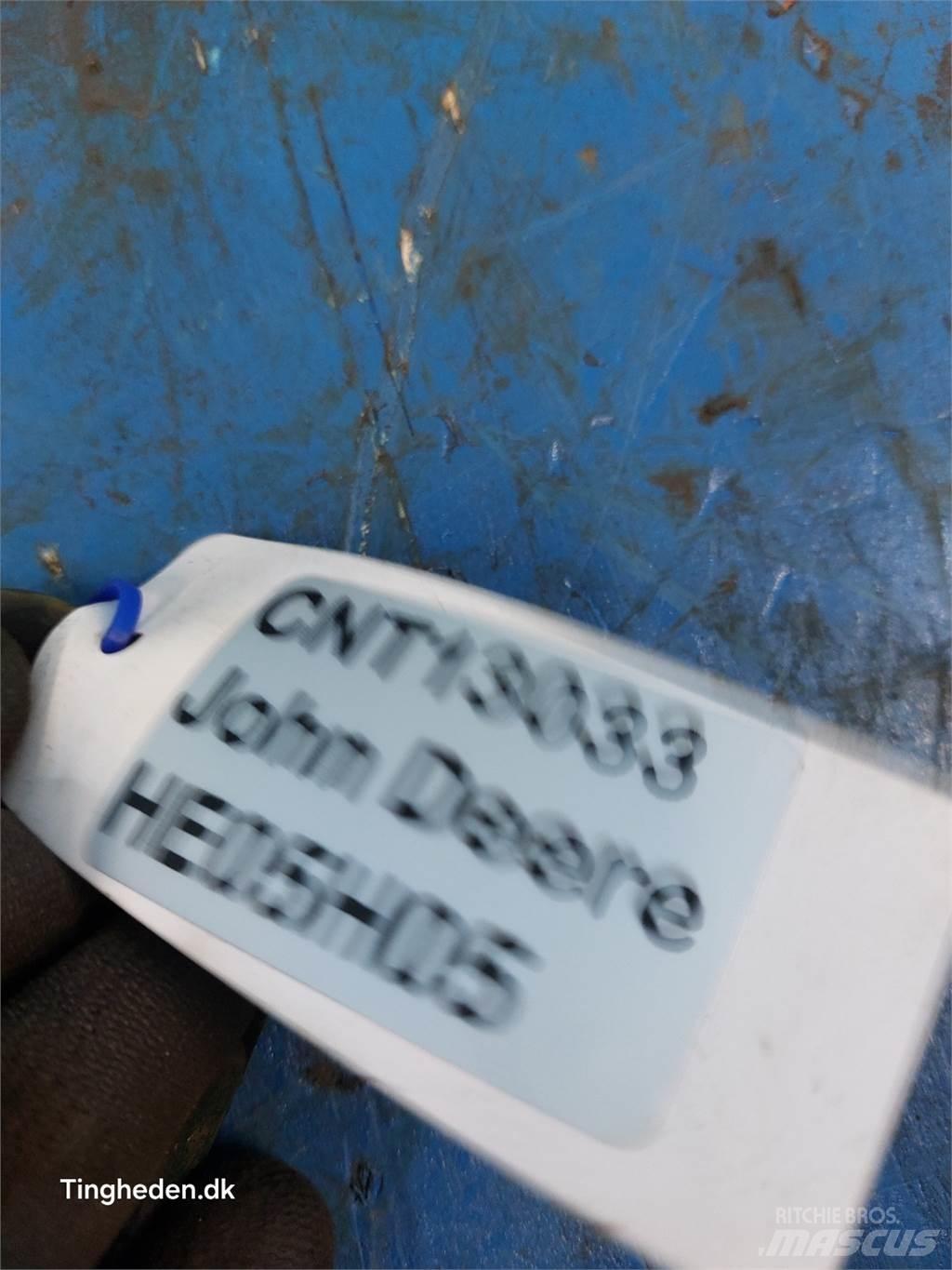 John Deere S670 모래(염화칼슘) 살포기