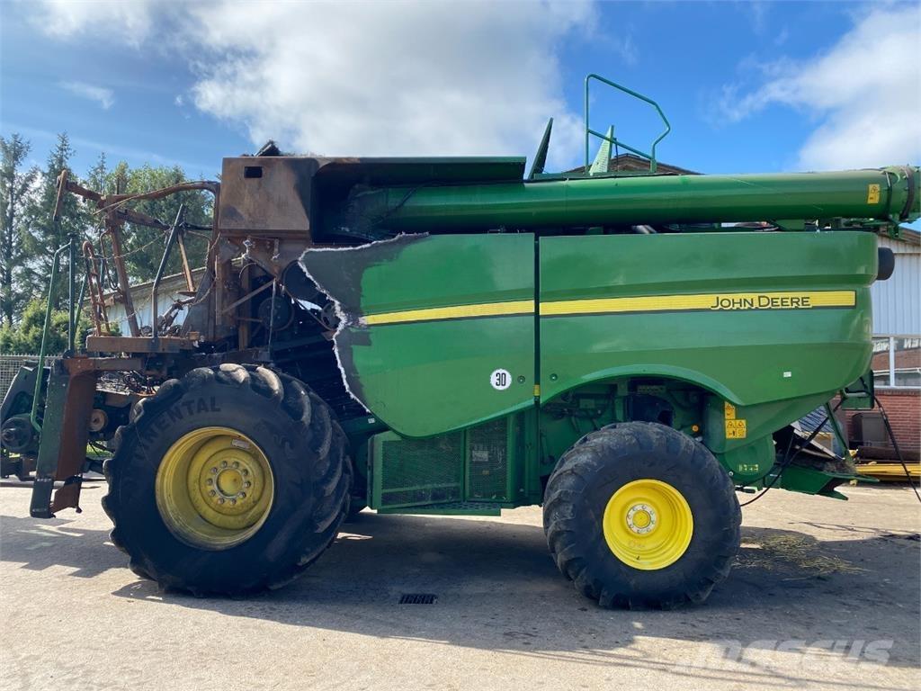 John Deere S670I 콤바인 수확기