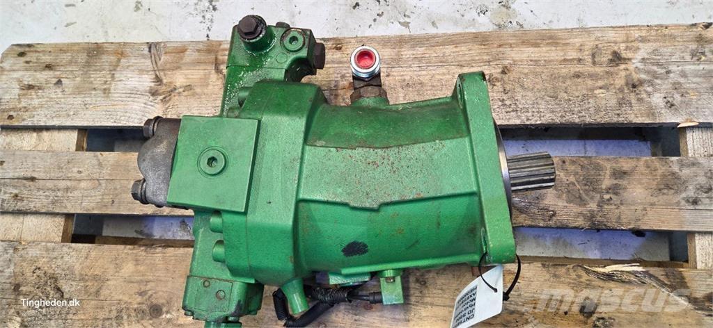 John Deere S690 유압식 기계