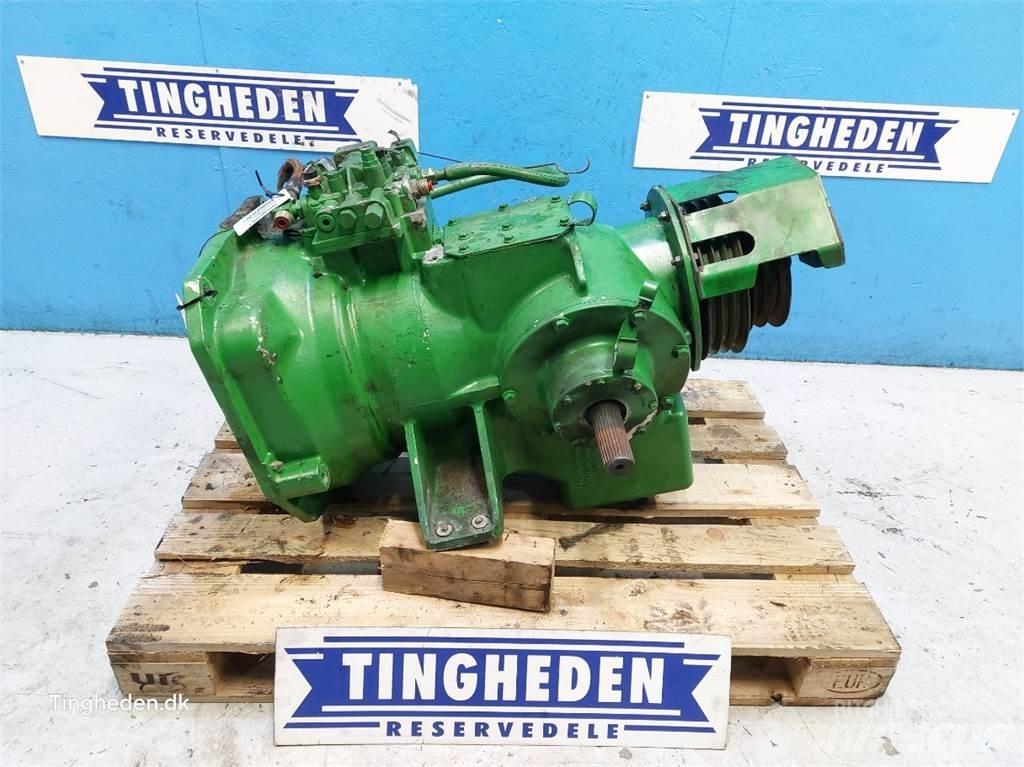 John Deere T660I 트랜스미션