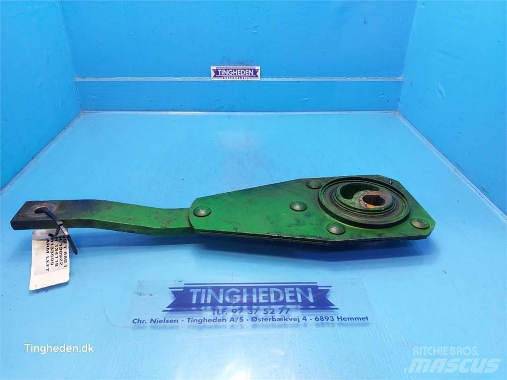 John Deere T660I 모래(염화칼슘) 살포기