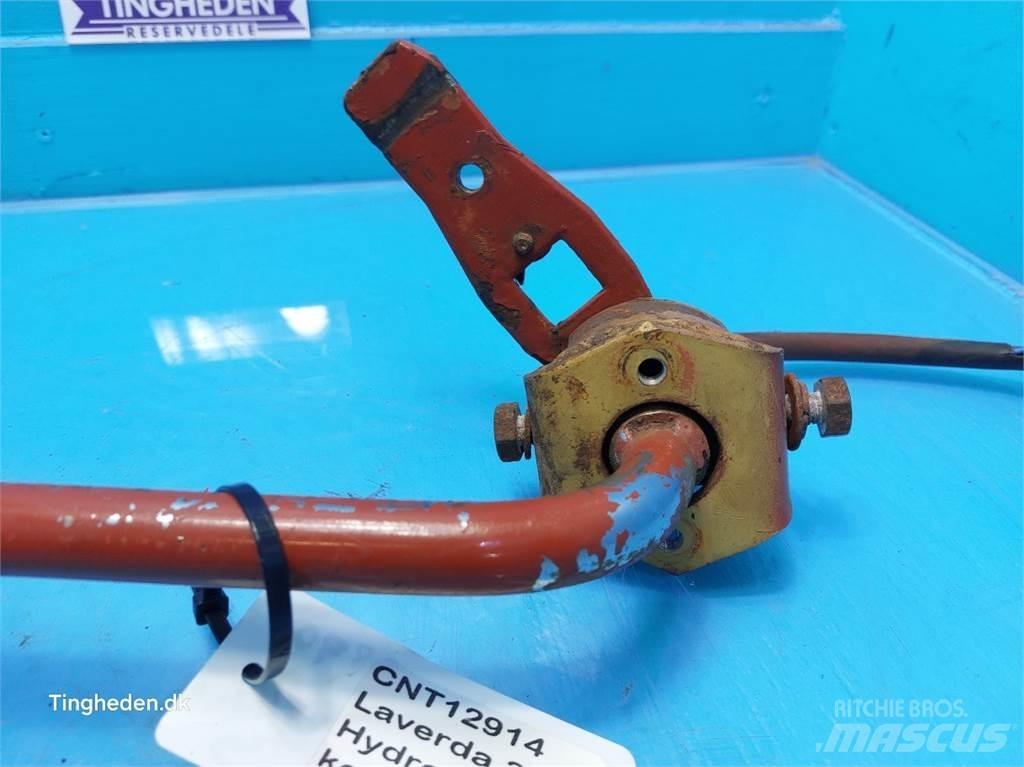 Laverda 3890 유압식 기계
