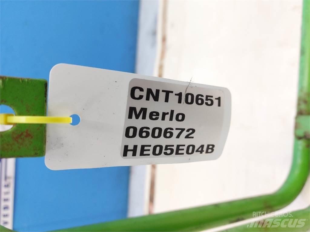 Merlo  스크리닝 버킷