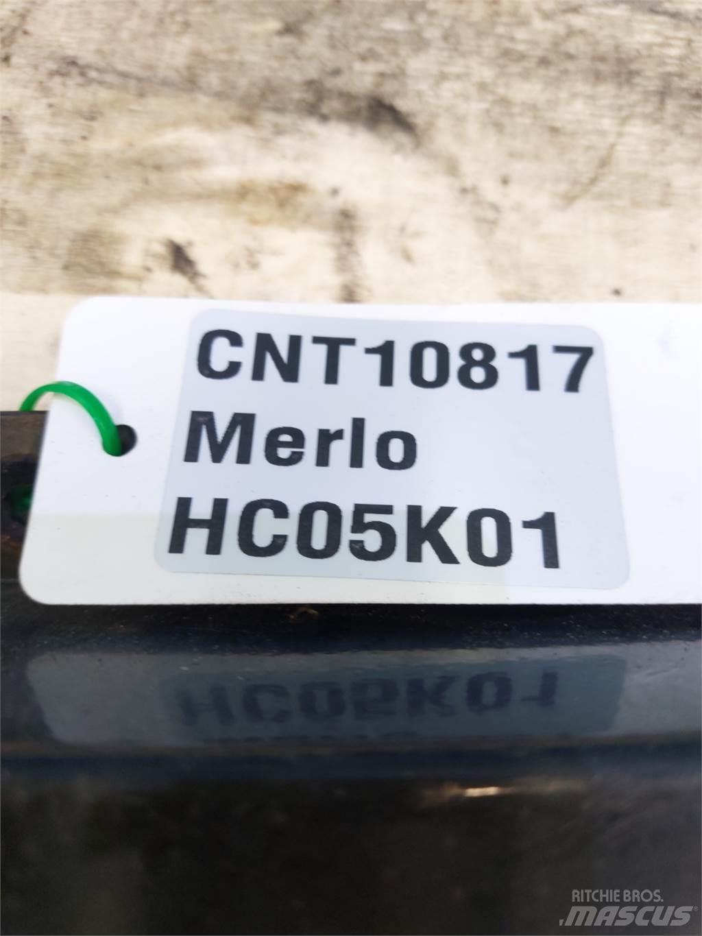 Merlo  스크리닝 버킷