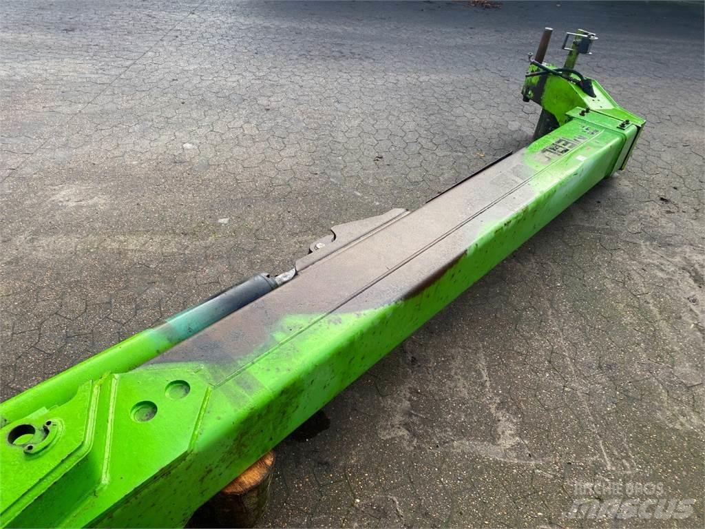 Merlo 28.7 붐 및 디퍼