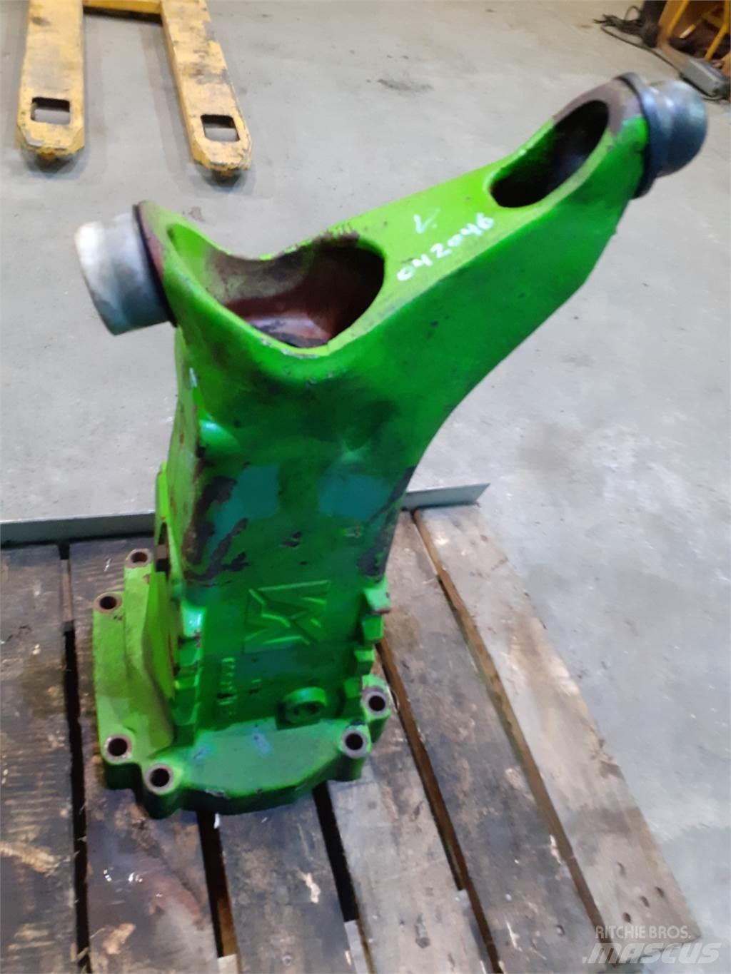 Merlo 28.7 차축