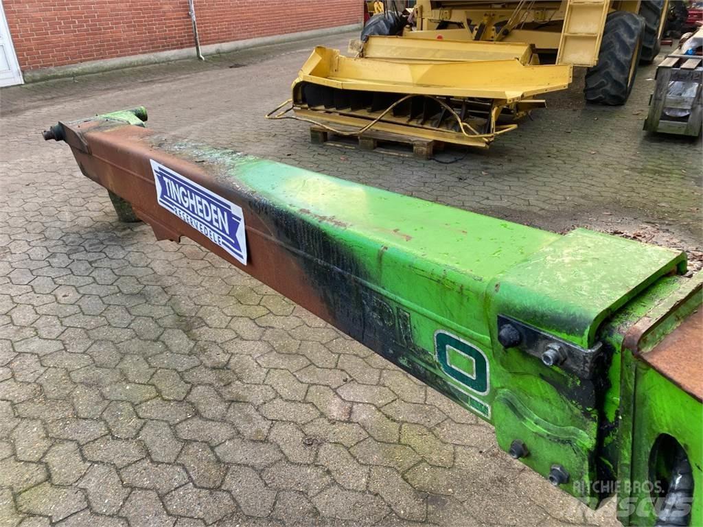Merlo 40.7 붐 및 디퍼