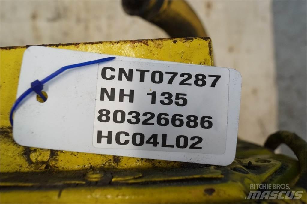 New Holland 135 라디에이터