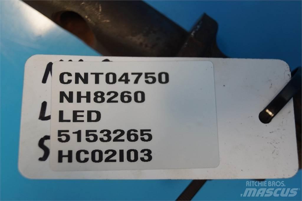 New Holland 8260 기타 트랙터 부속품