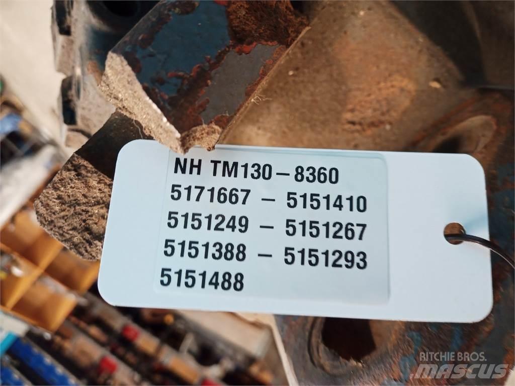 New Holland 8360 기타 트랙터 부속품