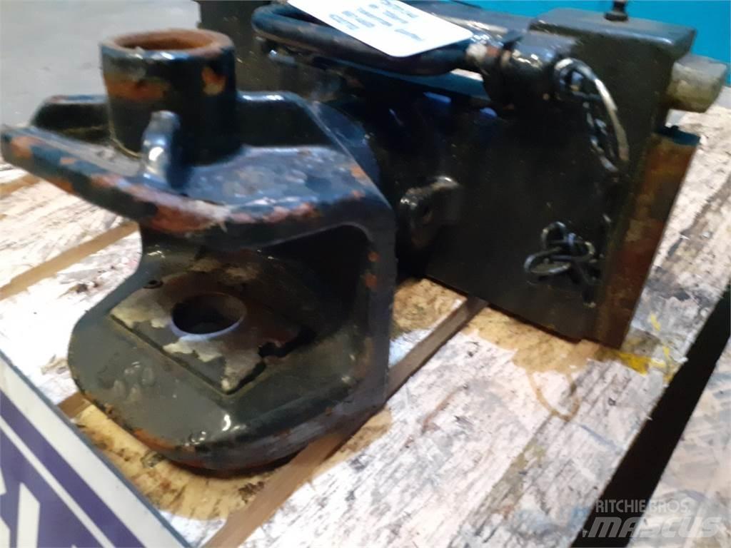 New Holland 8670 기타 트랙터 부속품