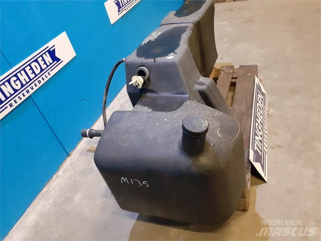 New Holland M135 기타 트랙터 부속품