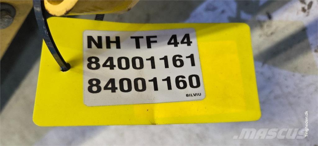 New Holland TF44 농기계 - 기타