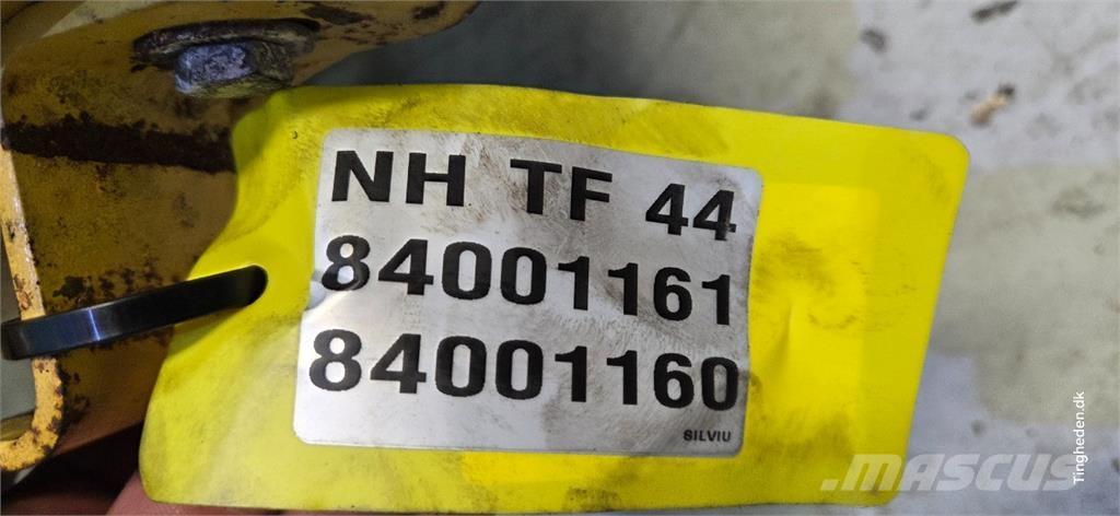 New Holland TF44 농기계 - 기타