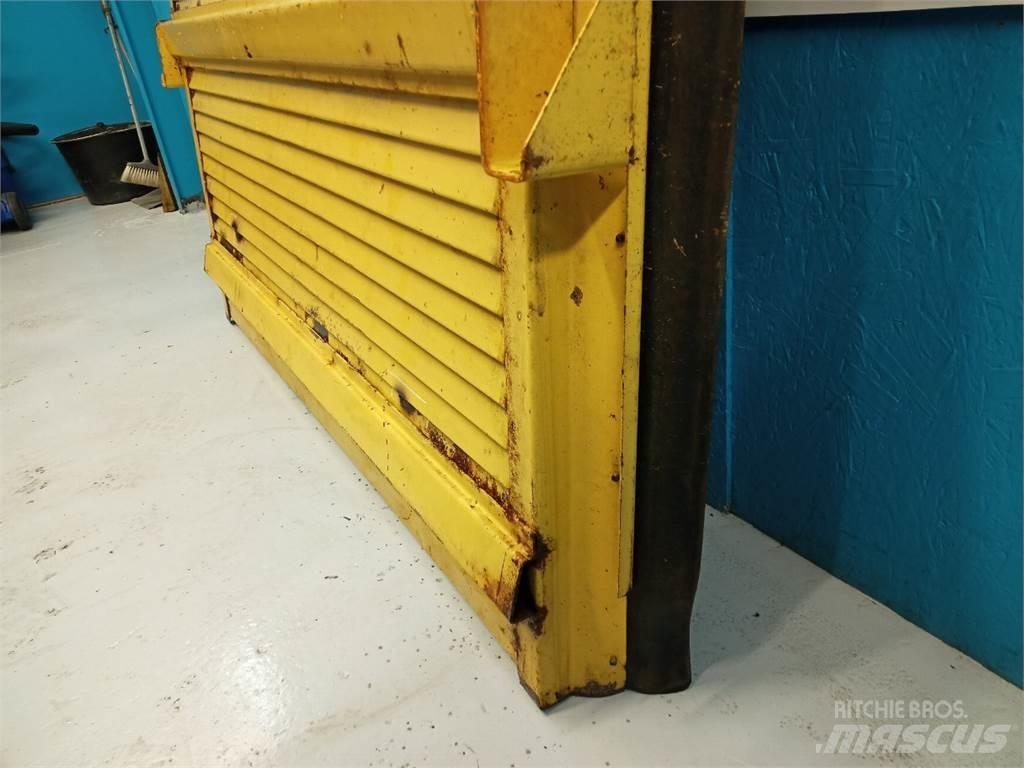 New Holland TX32 모래(염화칼슘) 살포기