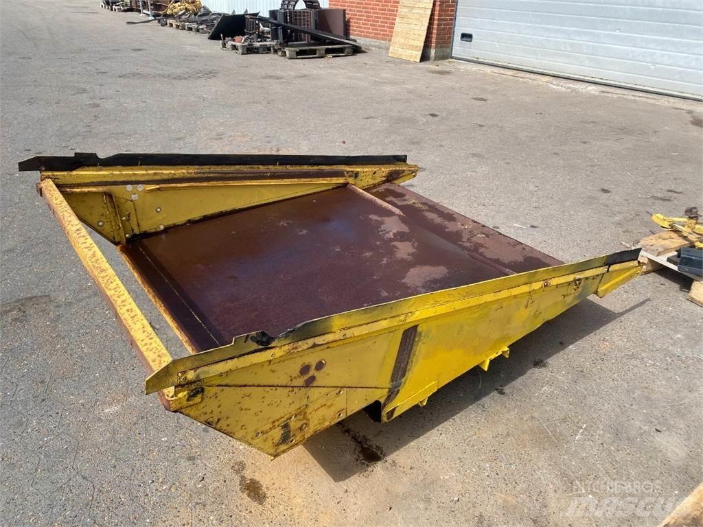 New Holland TX34 모래(염화칼슘) 살포기
