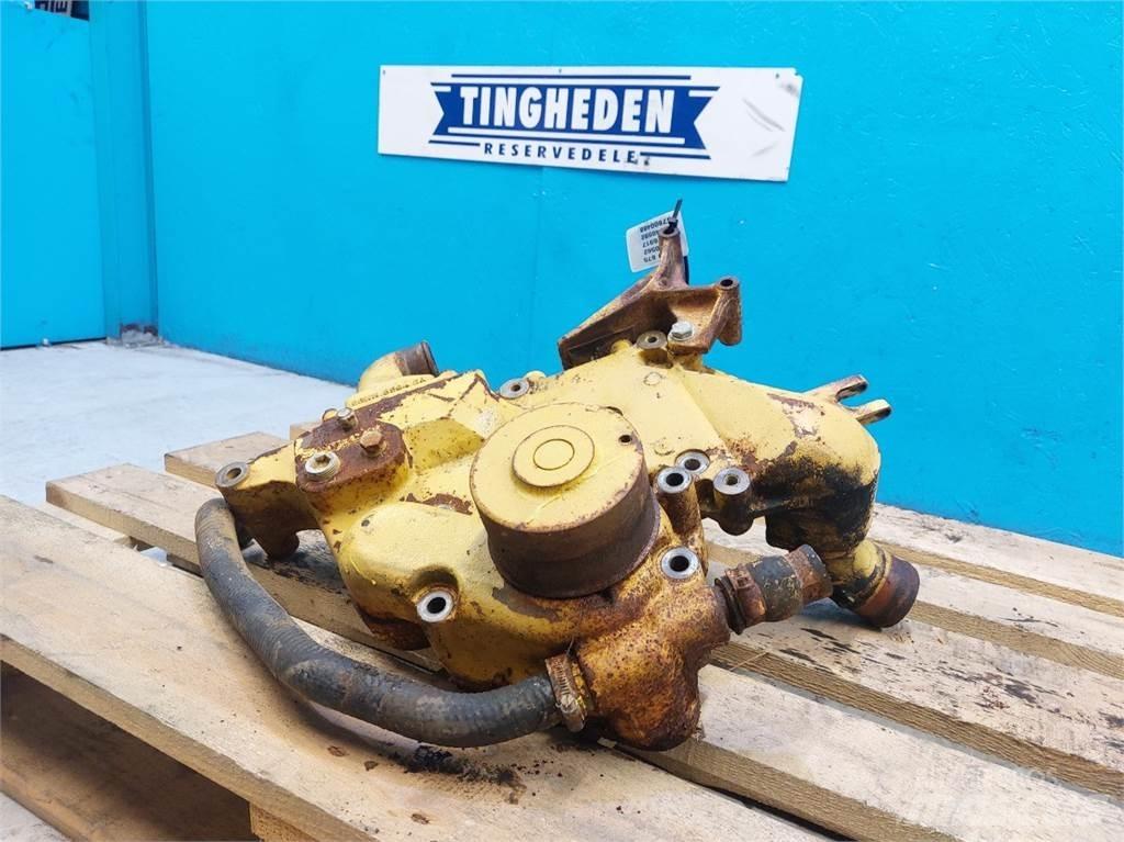 New Holland TX65 엔진