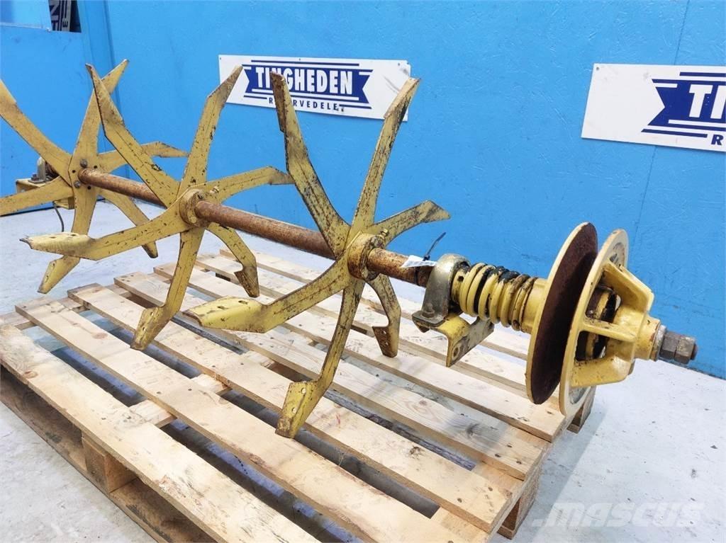New Holland TX65 모래(염화칼슘) 살포기