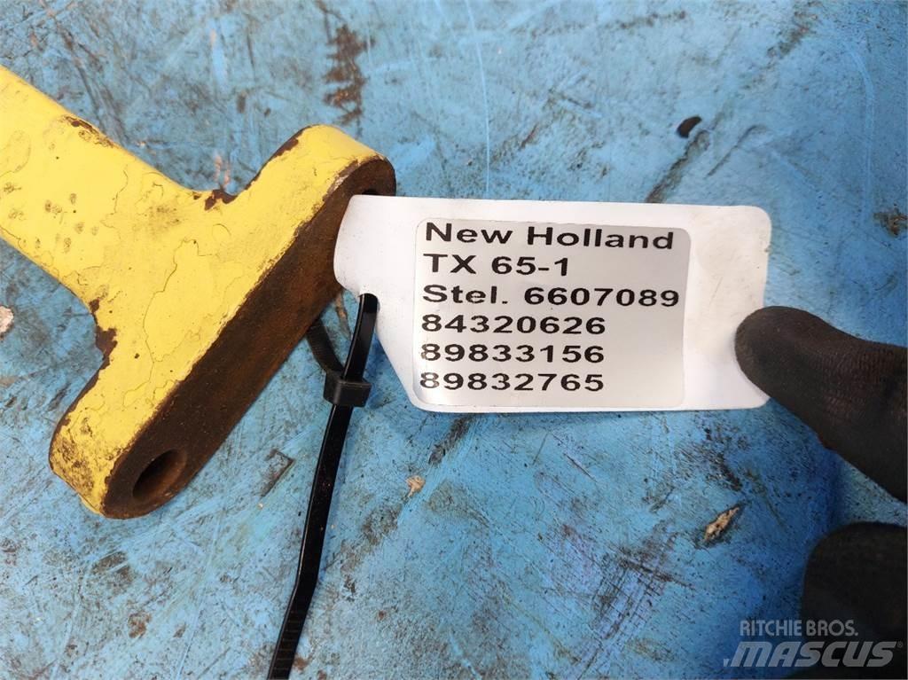 New Holland TX65 모래(염화칼슘) 살포기