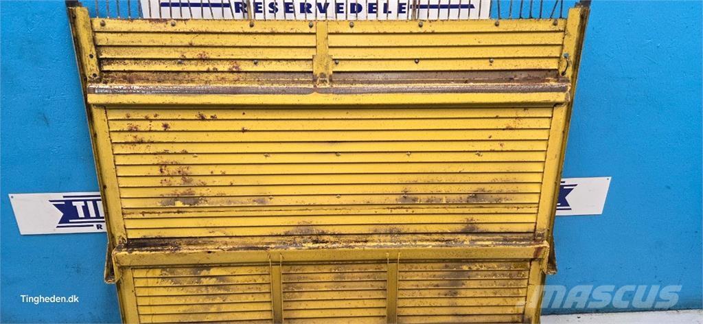 New Holland TX68 모래(염화칼슘) 살포기