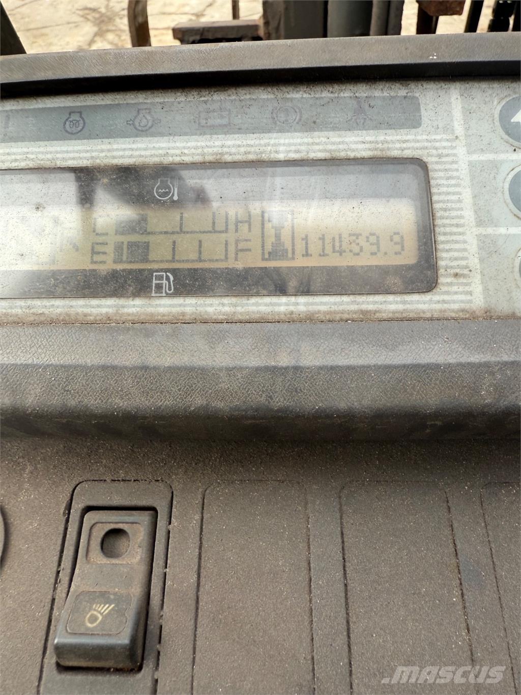 Nissan FD20 디젤 지게차