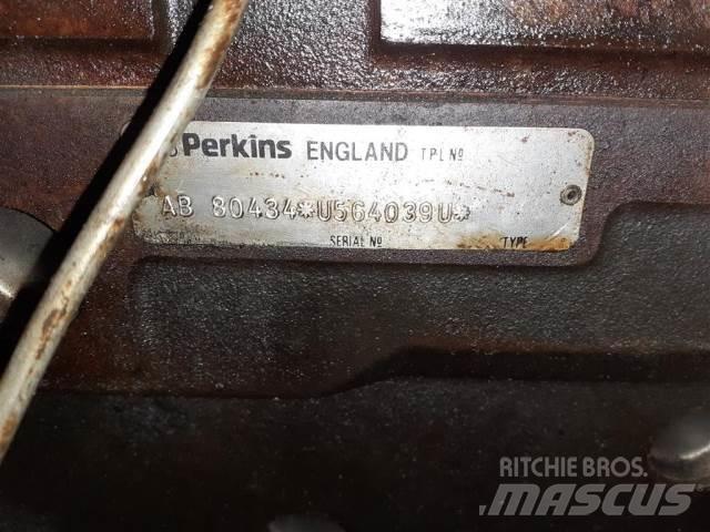 Perkins 1004-4T 엔진