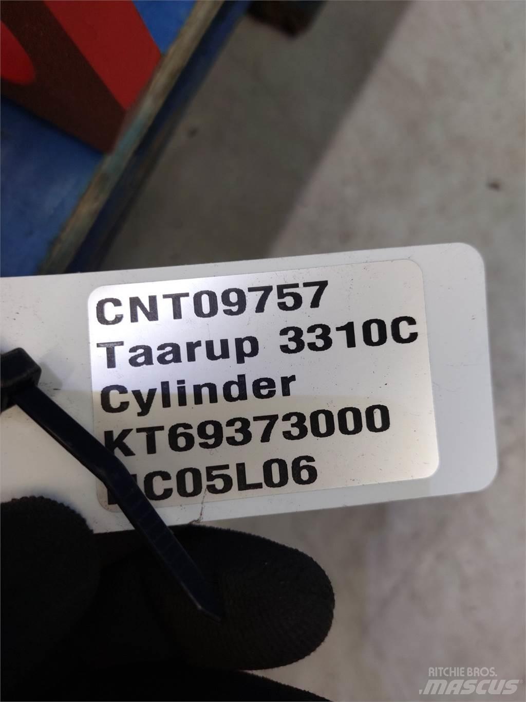 Taarup 3310C 제초기