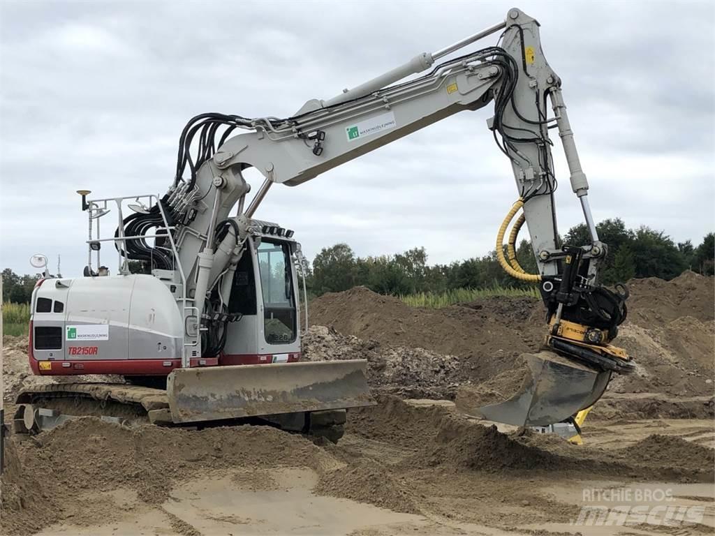 Takeuchi 2150 대형 굴삭기 29톤 이상